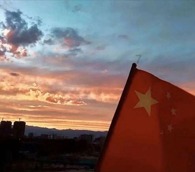 女生在恋爱中应该占据主动权吗？